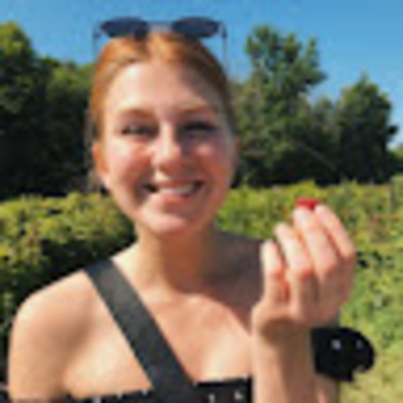 Meet your Posher, Robyn - Picture 1 of 1